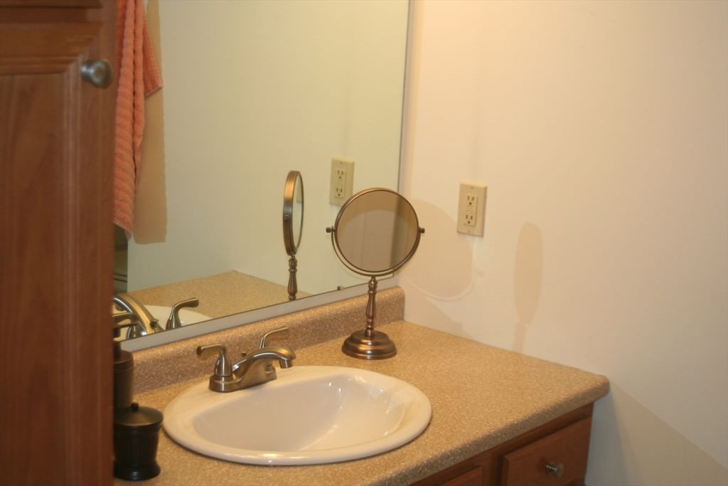 7 Crescent Way #312, Sturbridge, MA, 7 Crescent Way #312, Sturbridge, MA Photo #9