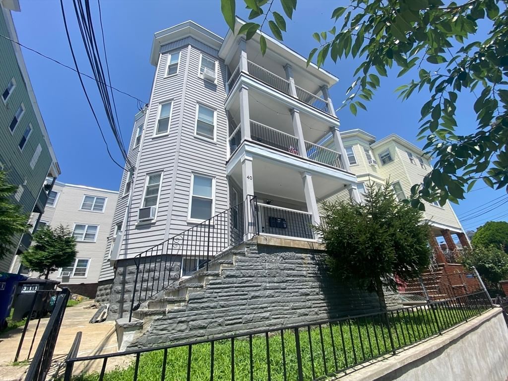 40 Temple St #3, Somerville, MA, 40 Temple St #3, Somerville, MA Photo #3