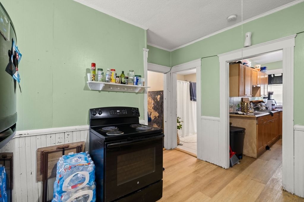 38 Wilson St (38-40) ST, Haverhill, MA Photo #8
