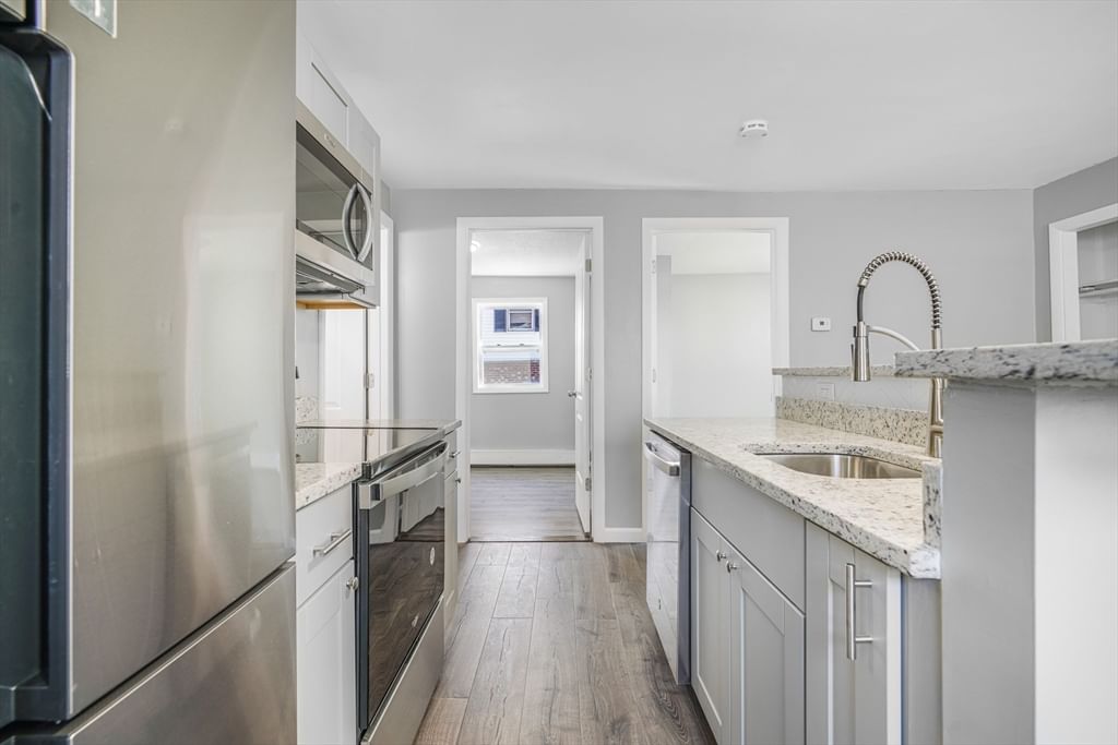 1081 Bedford St, Fall River, MA, 1081 Bedford St, Fall River, MA Photo #15