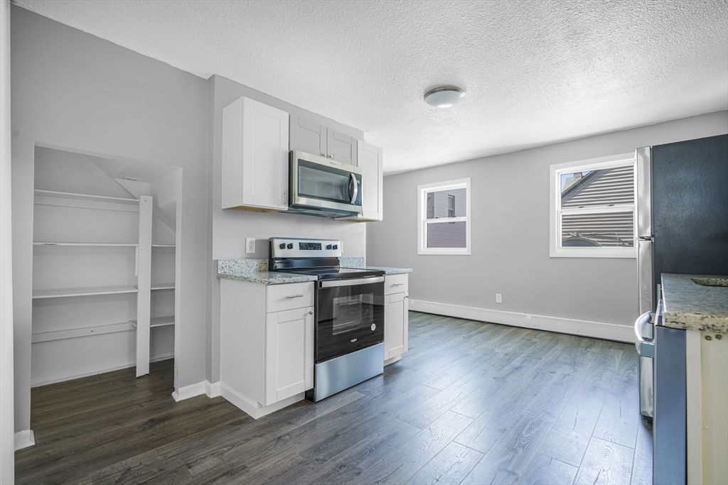 1081 Bedford St, Fall River, MA, 1081 Bedford St, Fall River, MA Photo #17