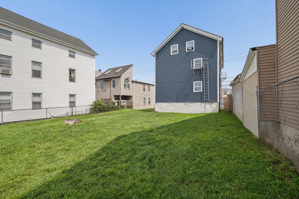 1081 Bedford St, Fall River, MA, 1081 Bedford St, Fall River, MA Photo #4