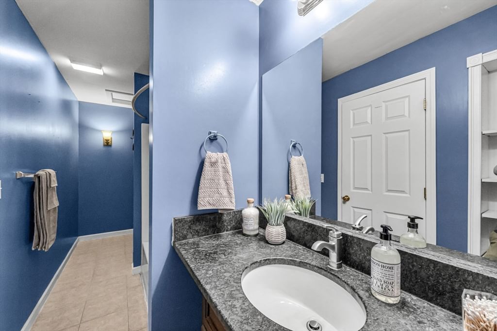 56 Montville St #56, Chicopee, MA Photo #21