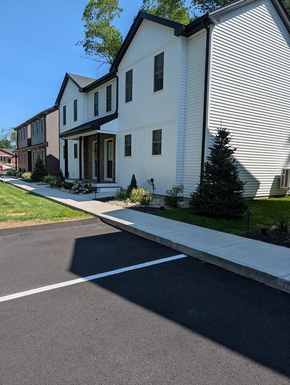 480 Wareham St #12, Middleboro, MA Photo #2