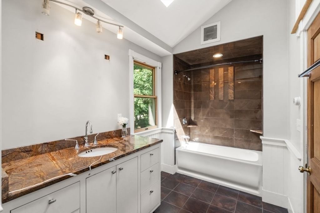 10 Willard St, Wayland, MA, 10 Willard St, Wayland, MA Photo #19
