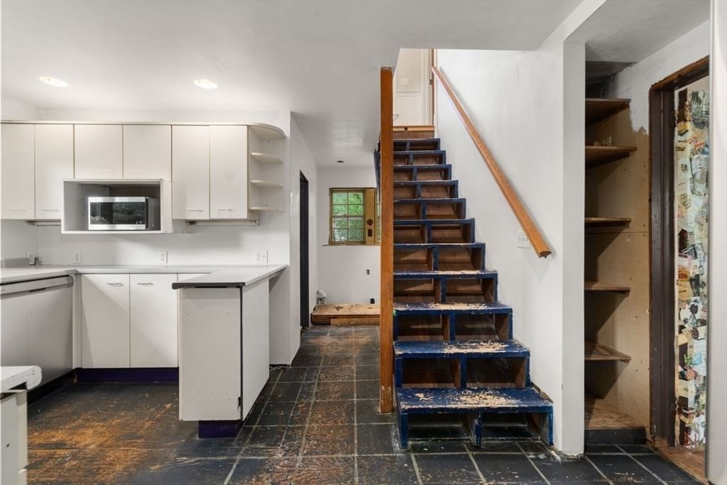 10 Willard St, Wayland, MA, 10 Willard St, Wayland, MA Photo #10