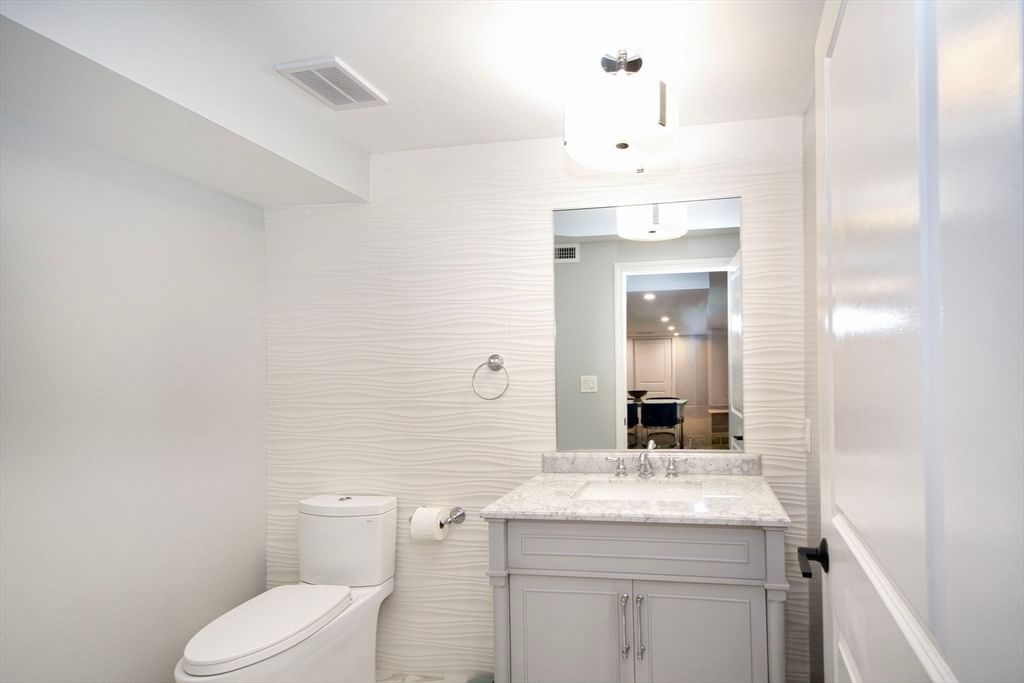 102 West Pond Street, East Bridgewater, MA, 102 West Pond Street, East Bridgewater, MA Photo #37