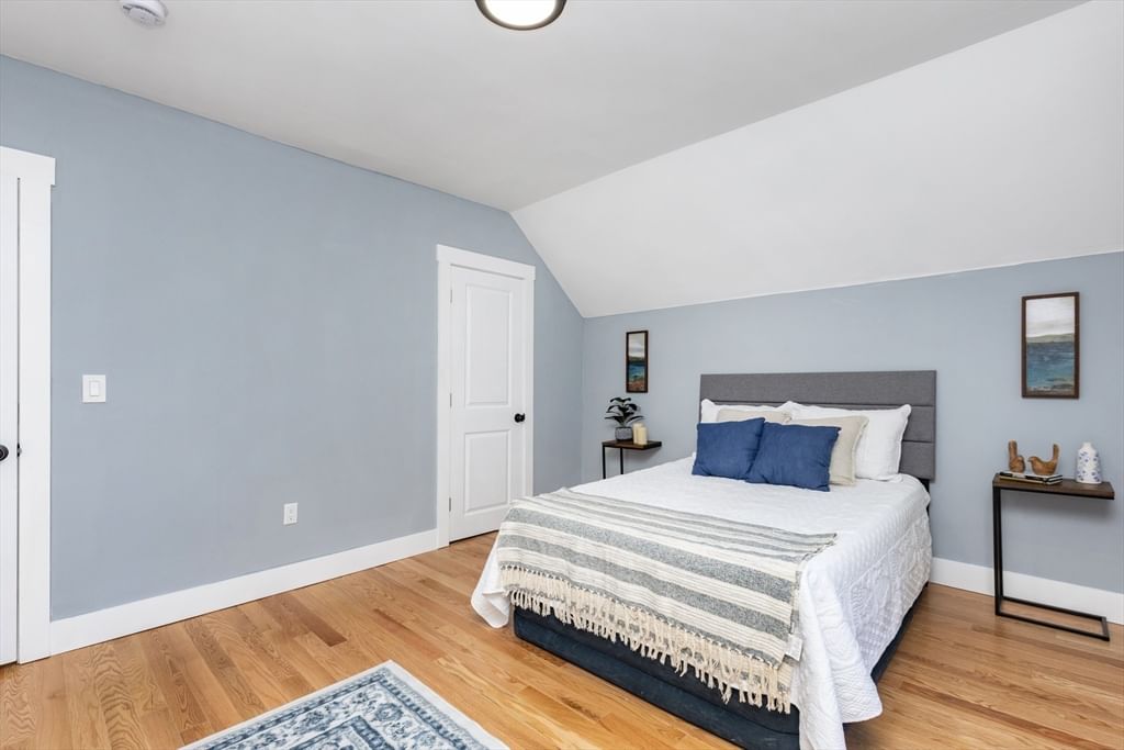 17 Scott St, New Bedford, MA, 17 Scott St, New Bedford, MA Photo #13