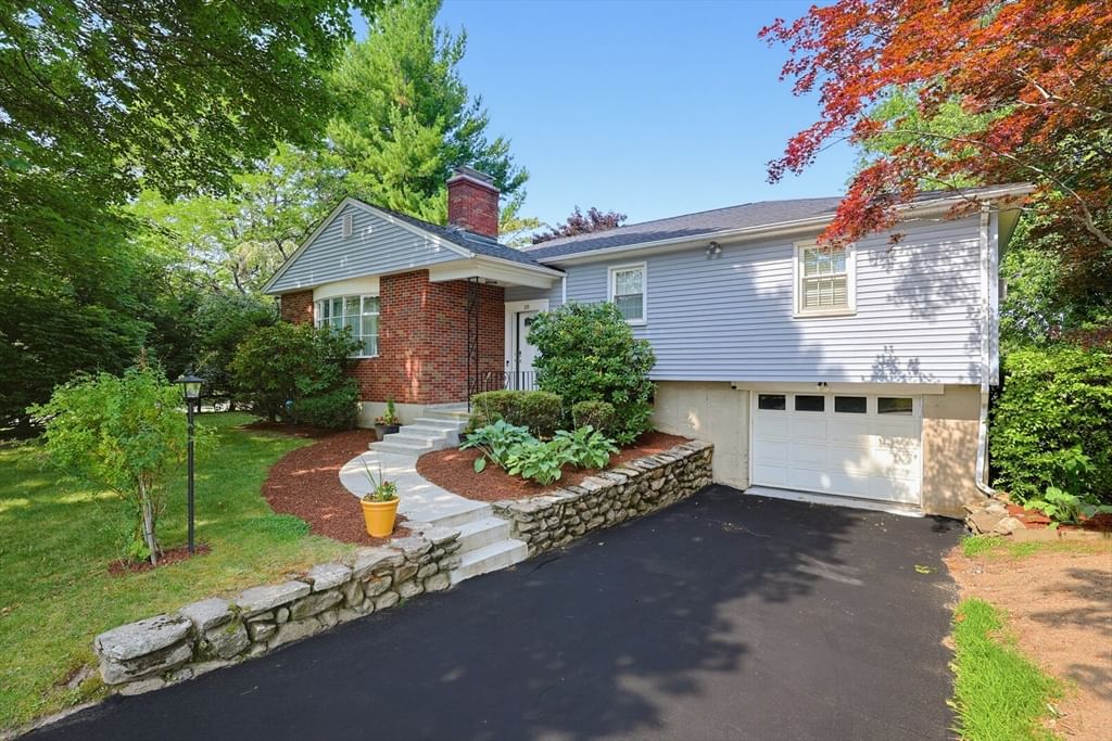 18 Fletcher St, Worcester, MA, 18 Fletcher St, Worcester, MA Photo #1