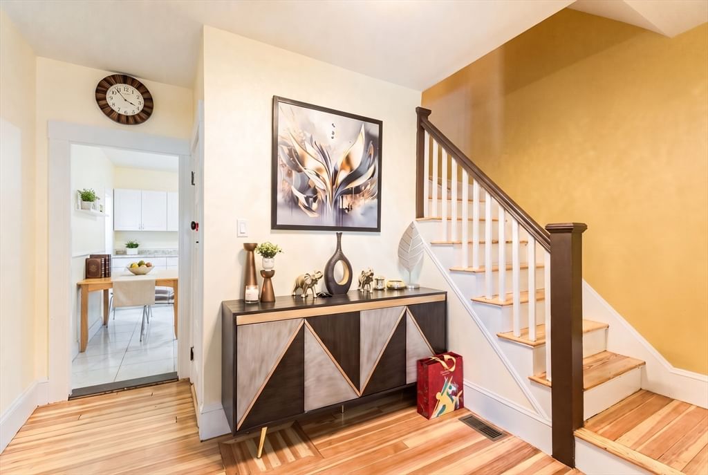 78 Arnold St, Quincy, MA, 78 Arnold St, Quincy, MA Photo #2