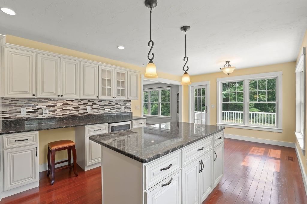 10 Pond Edge Trl, Wareham, MA Photo #11