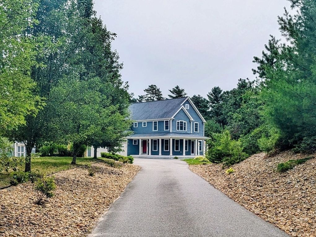 10 Pond Edge Trl, Wareham, MA Photo #3