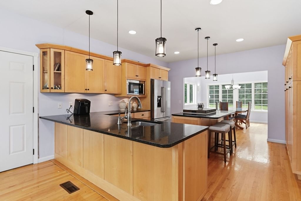 20 Raymond Cir, Westfield, MA, 20 Raymond Cir, Westfield, MA Photo #13