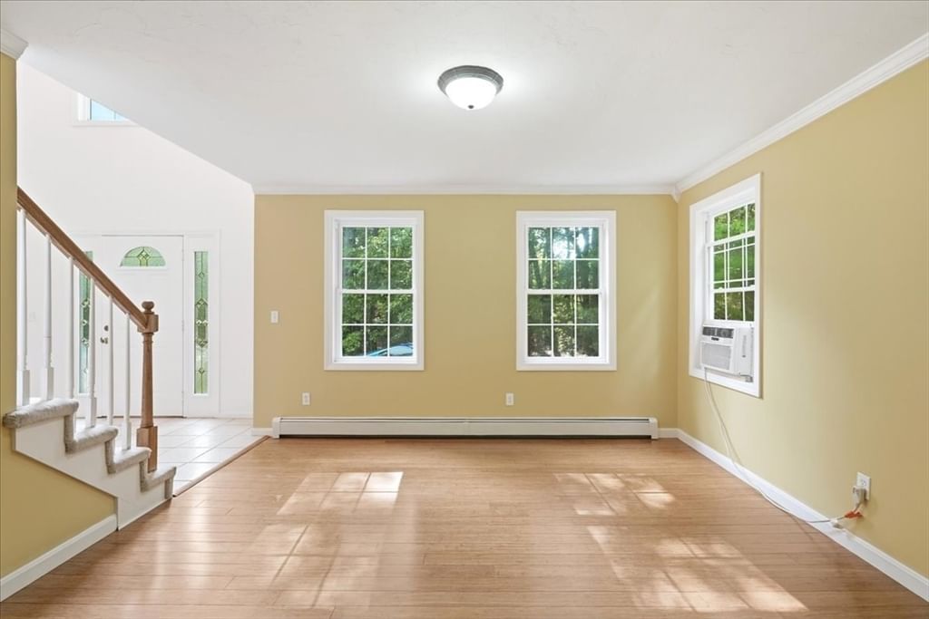 8 Rebecca Rd, Freetown, MA Photo #7