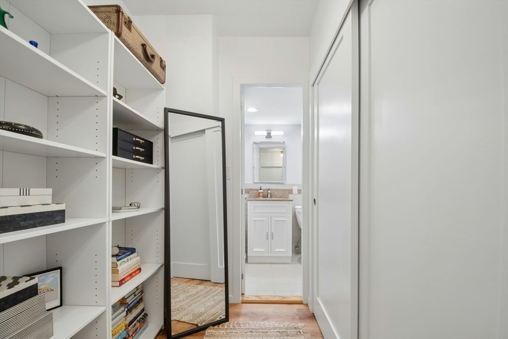 6 Whittier Pl #3L, Boston, MA Photo #14