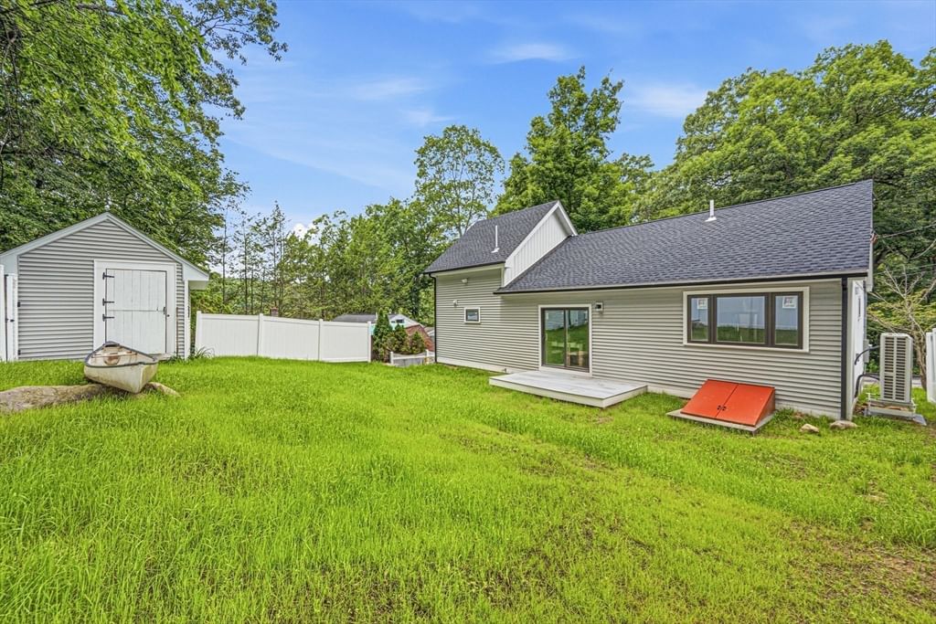 6 Amherst Rd, Hopkinton, MA Photo #33