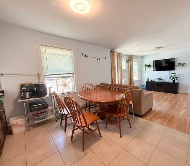 40 Woodbine St, Quincy, MA Photo #4
