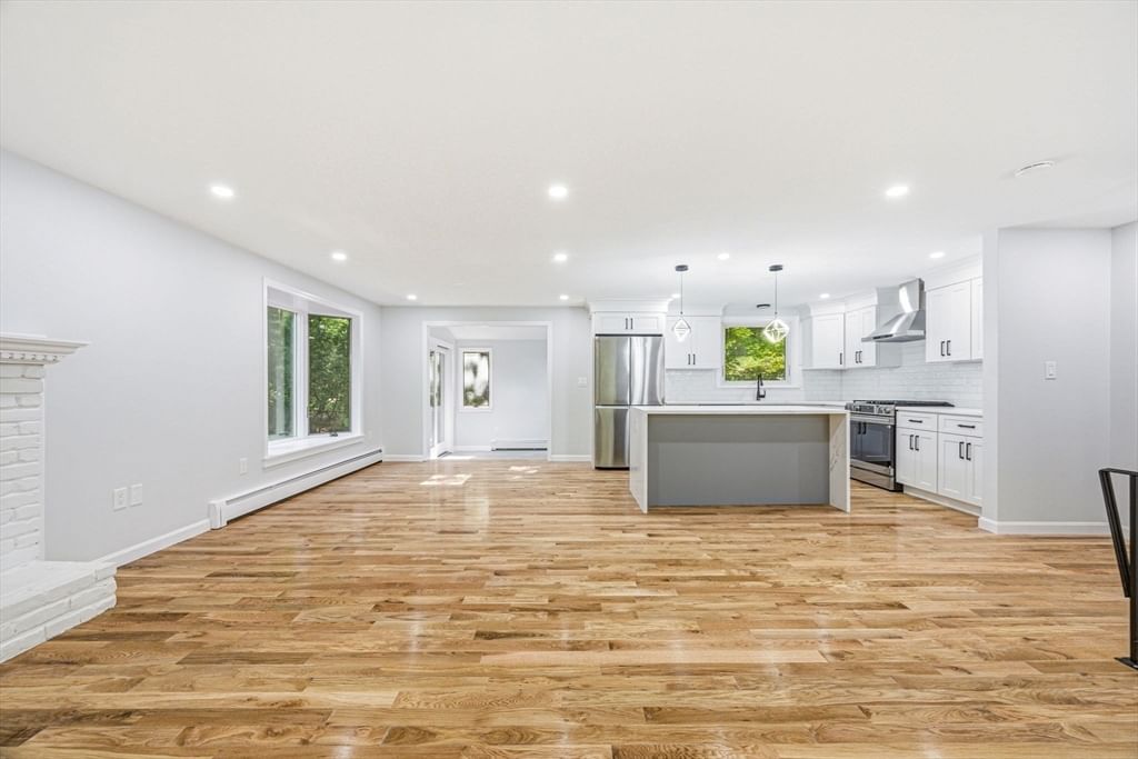7 Hillcrest Dr, Acton, MA Photo #13
