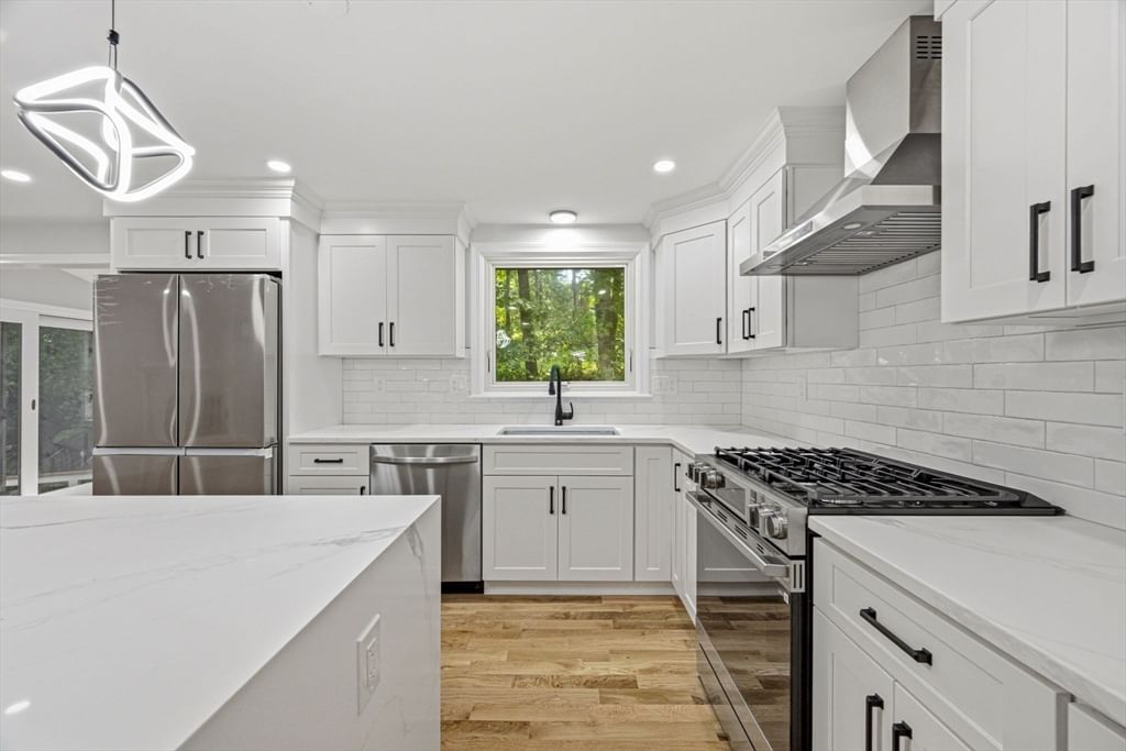7 Hillcrest Dr, Acton, MA Photo #15