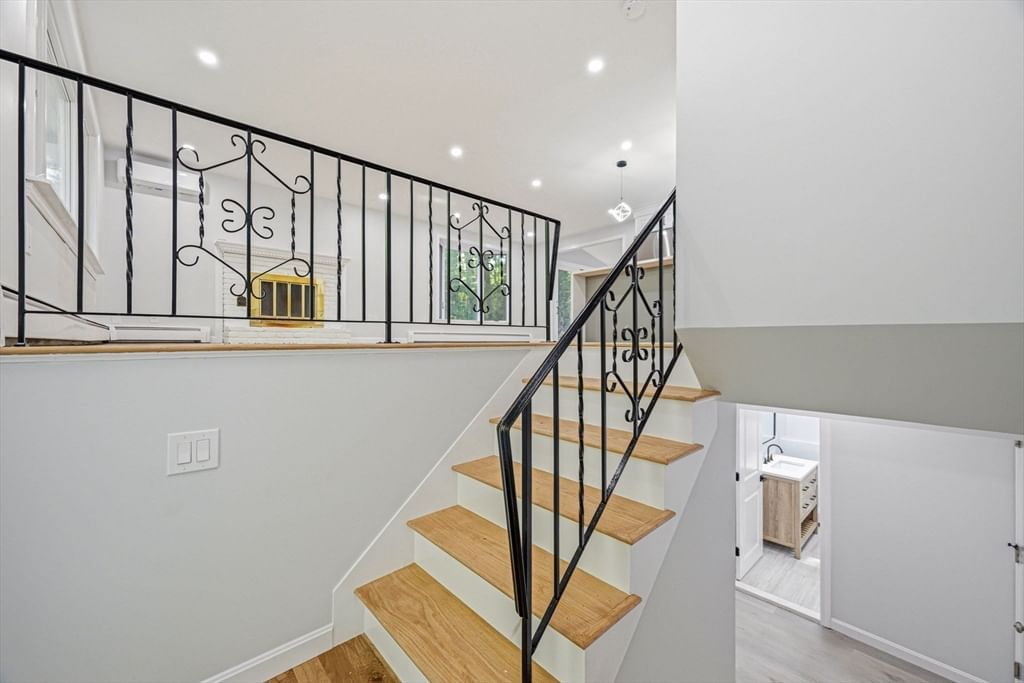 7 Hillcrest Dr, Acton, MA Photo #29