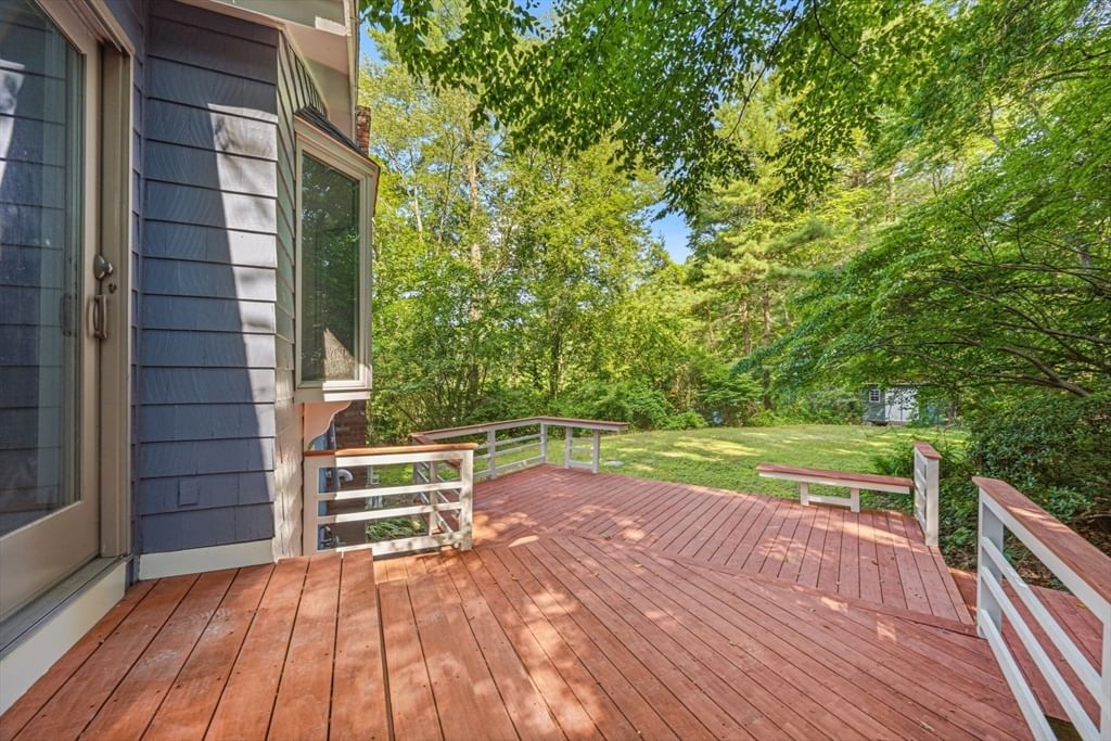 7 Hillcrest Dr, Acton, MA Photo #5