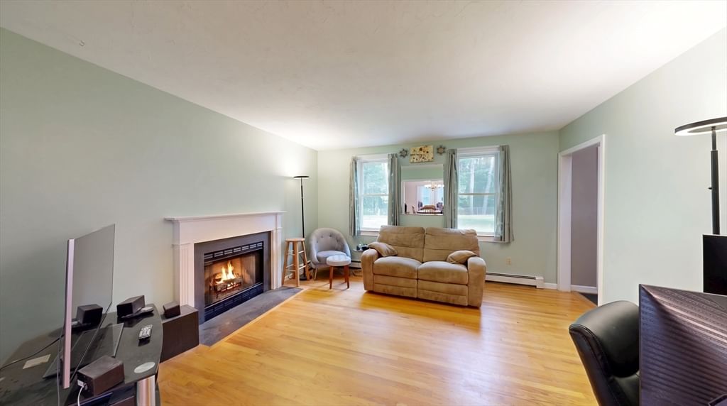 42 Clear Pond Road, Lakeville, MA, 42 Clear Pond Road, Lakeville, MA Photo #5