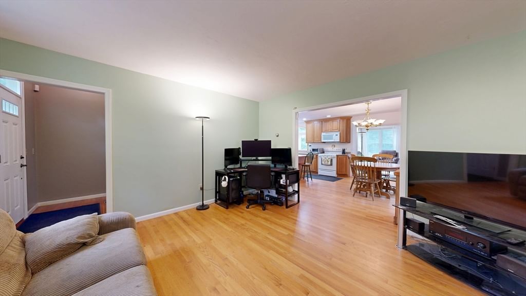 42 Clear Pond Road, Lakeville, MA, 42 Clear Pond Road, Lakeville, MA Photo #6