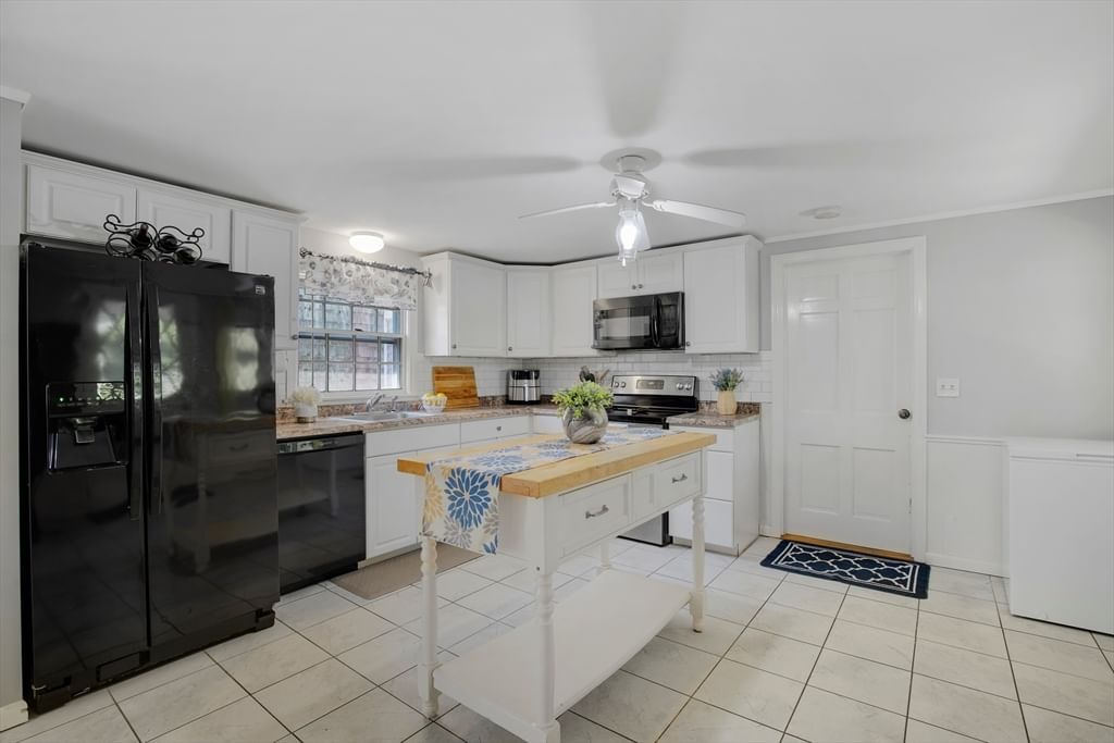 11 Gateway St #1, Yarmouth, MA, 11 Gateway St #1, Yarmouth, MA Photo #7