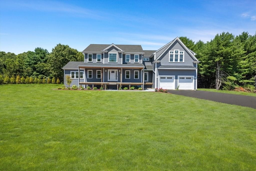 Photo of 20 Lacoss Road, Duxbury, MA