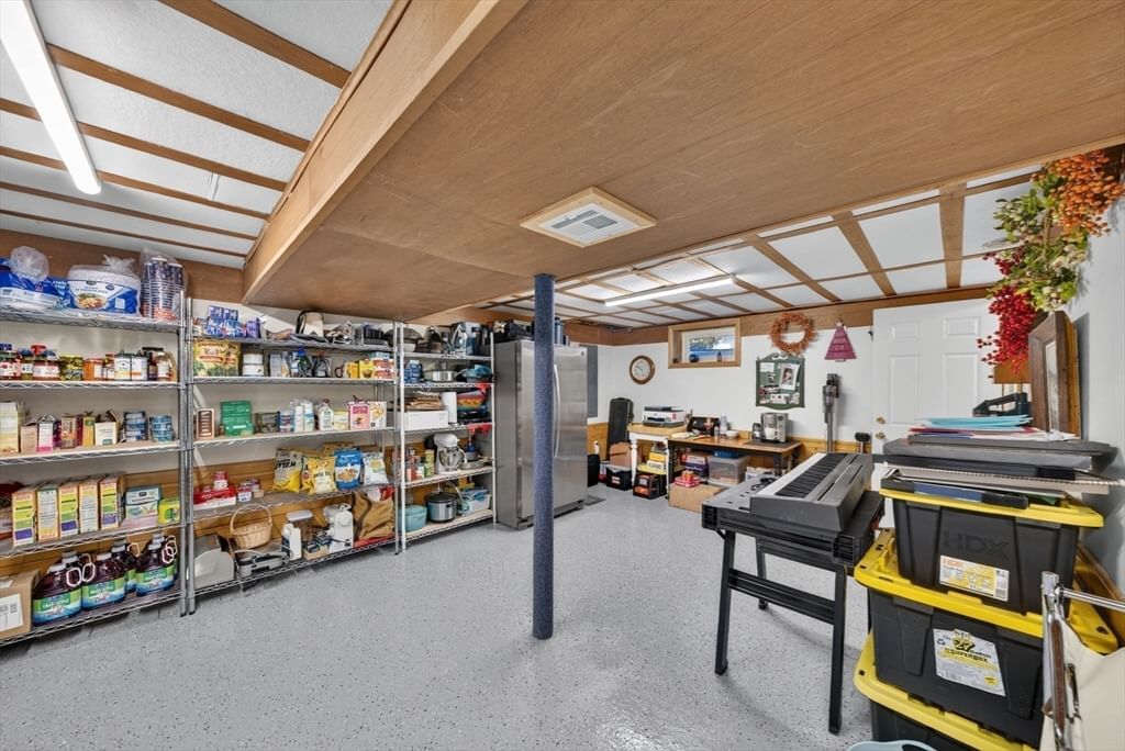 81 Juniper Dr, Norwood, MA, 81 Juniper Dr, Norwood, MA Photo #23