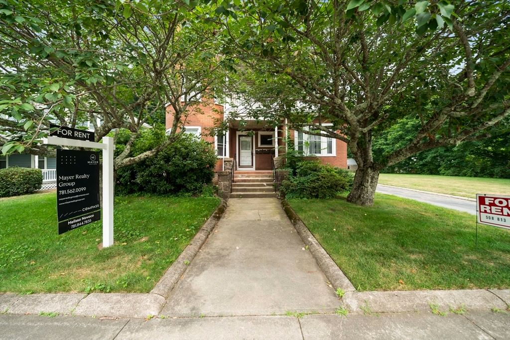 Photo of 48 Seaver ST, Easton, MA