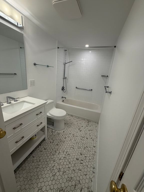 151 Coolidge Ave #404, Watertown, MA Photo #15