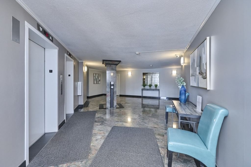 151 Coolidge Ave #404, Watertown, MA Photo #19