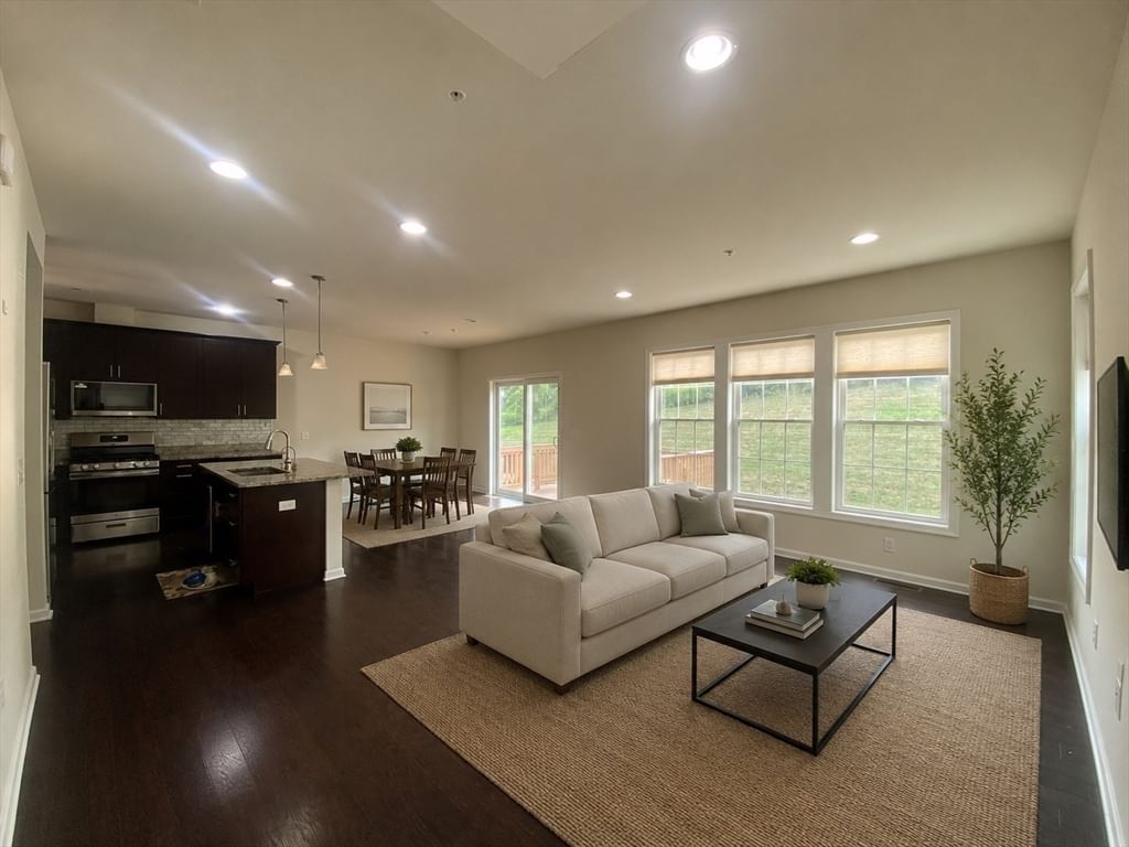 14 Holly Trl #14, Hopkinton, MA, 14 Holly Trl #14, Hopkinton, MA Photo #6