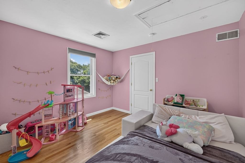 9 Broadview Ave, Berkley, MA, 9 Broadview Ave, Berkley, MA Photo #26