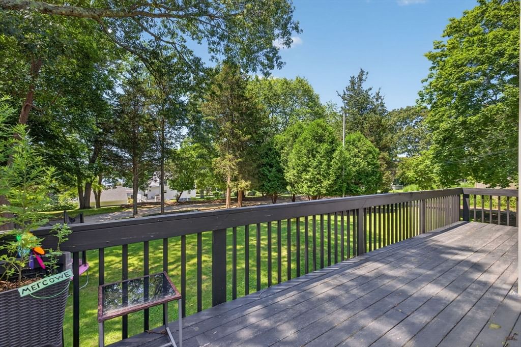 9 Broadview Ave, Berkley, MA, 9 Broadview Ave, Berkley, MA Photo #6