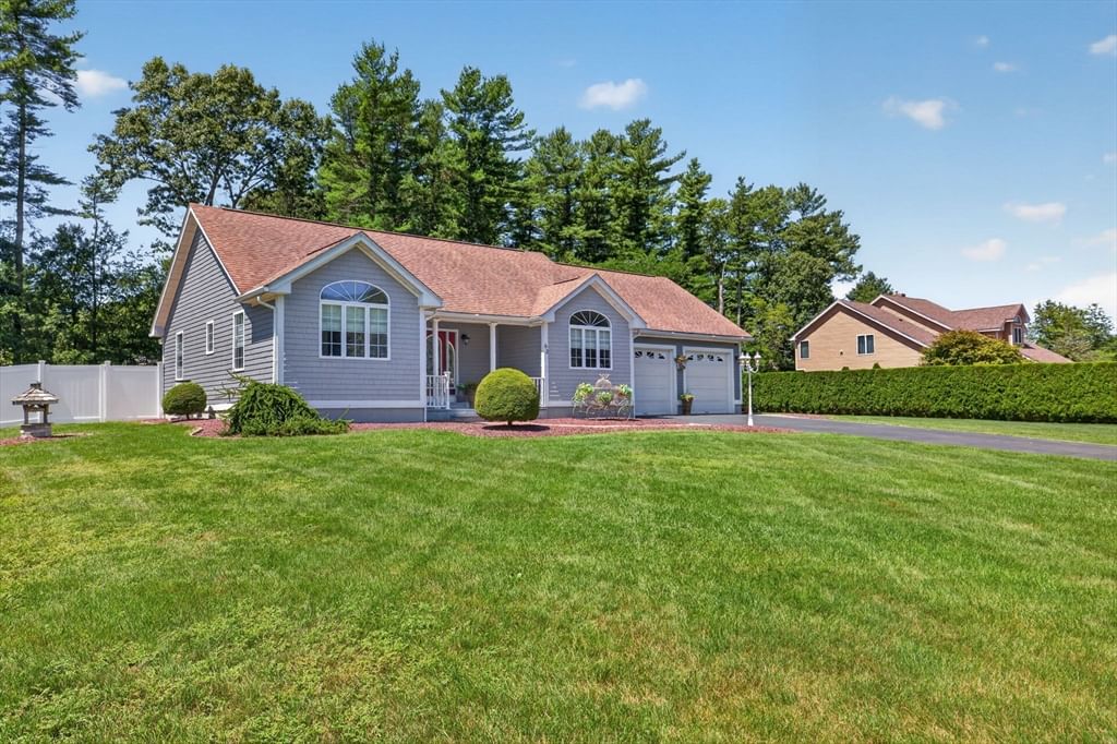 63 Ansel White Dr, Acushnet, MA, 63 Ansel White Dr, Acushnet, MA Photo #2
