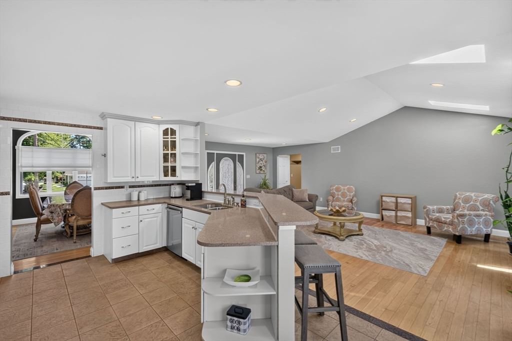 63 Ansel White Dr, Acushnet, MA, 63 Ansel White Dr, Acushnet, MA Photo #6