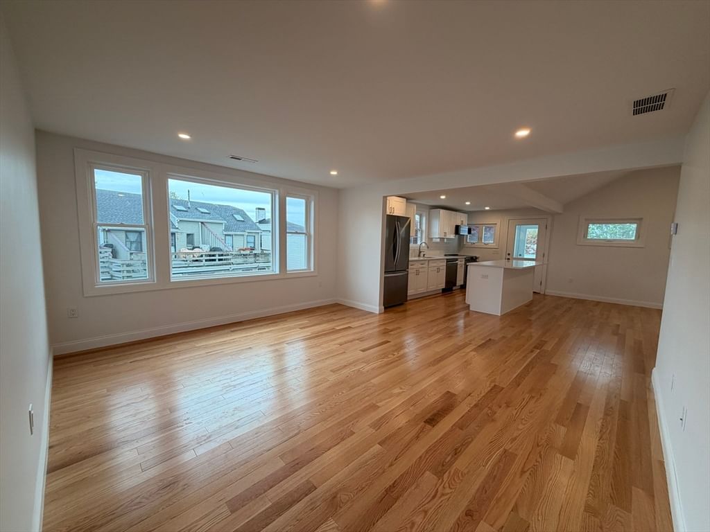 55 Mansfield ST #B, Gloucester, MA, 55 Mansfield ST #B, Gloucester, MA Photo #5