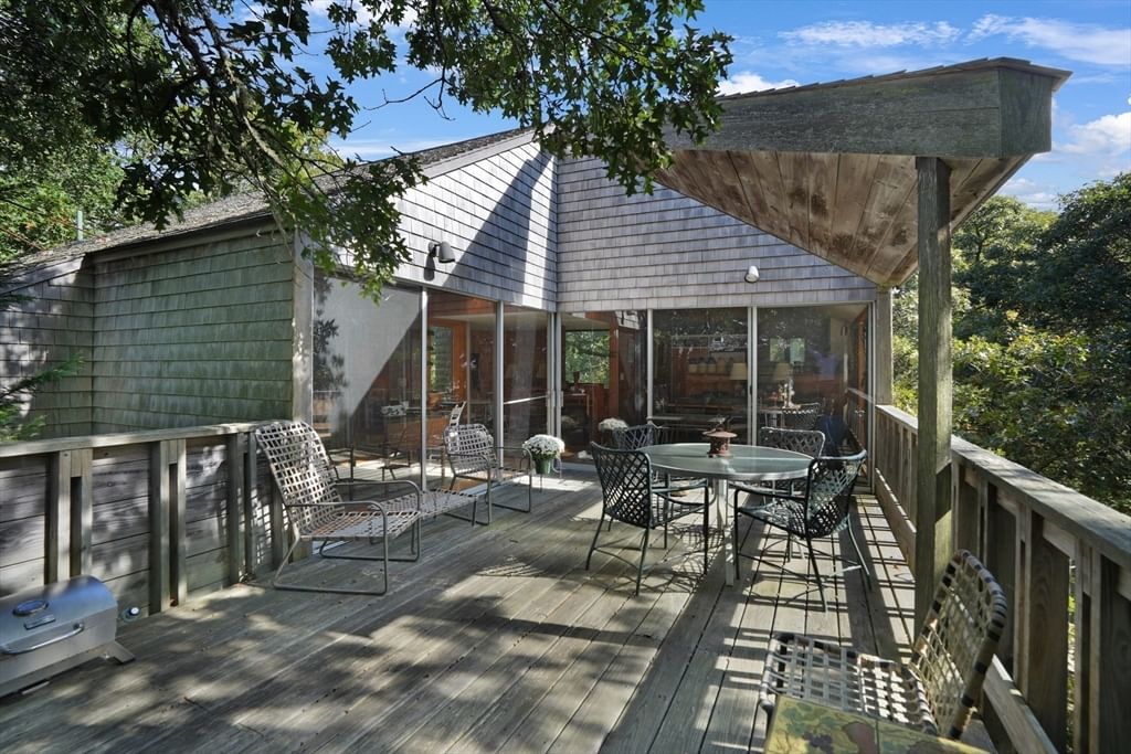 Photo of 21 & 25 Fulling Mill Road, Chilmark, MA