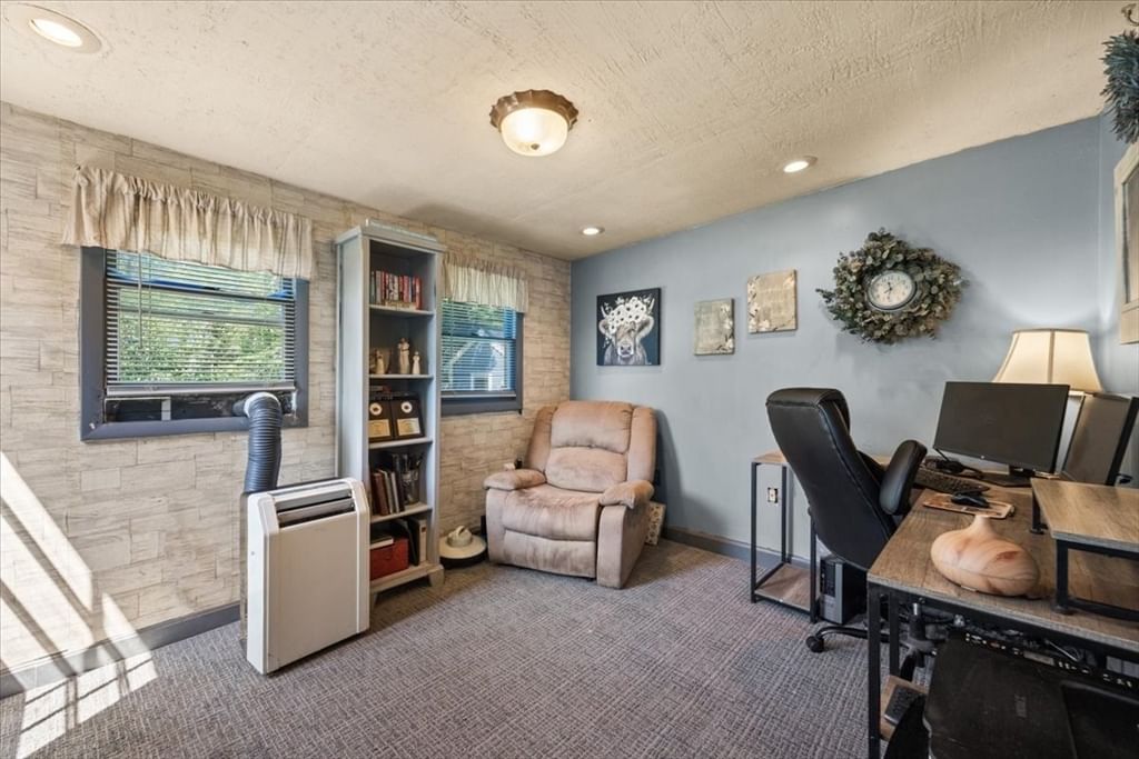 11 Longview Rd, Brockton, MA, 11 Longview Rd, Brockton, MA Photo #31