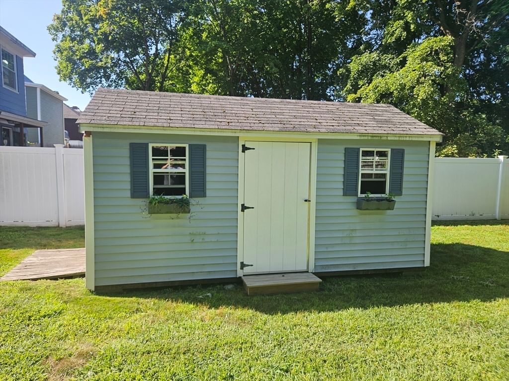 399 Stevens ST, Lowell, MA, 399 Stevens ST, Lowell, MA Photo #4