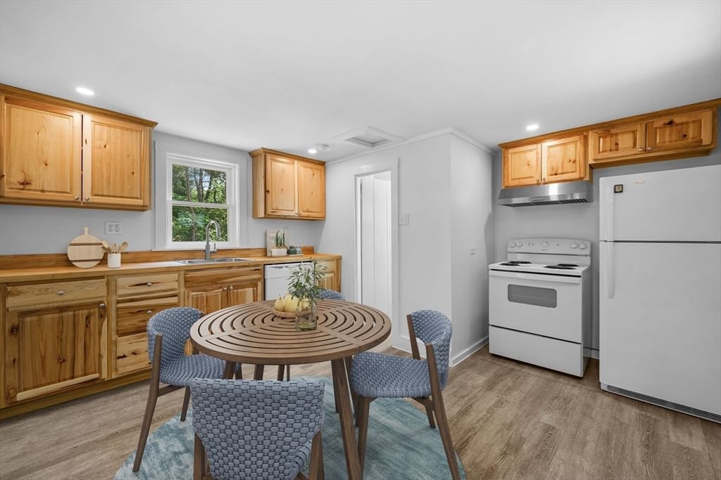 95 Shore Road #8, Truro, MA, 95 Shore Road #8, Truro, MA Photo #6