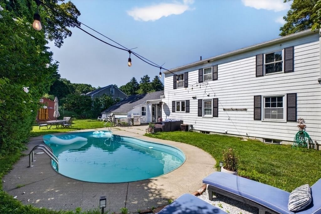 20 Westernview Cir, East Longmeadow, MA Photo #33