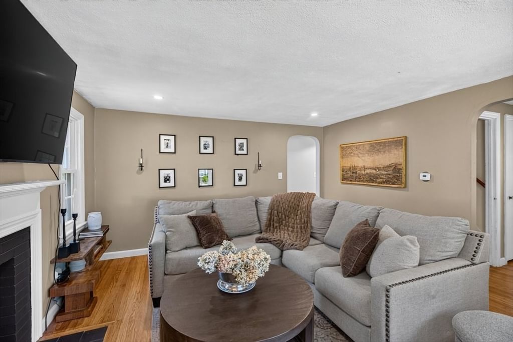 20 Westernview Cir, East Longmeadow, MA Photo #9