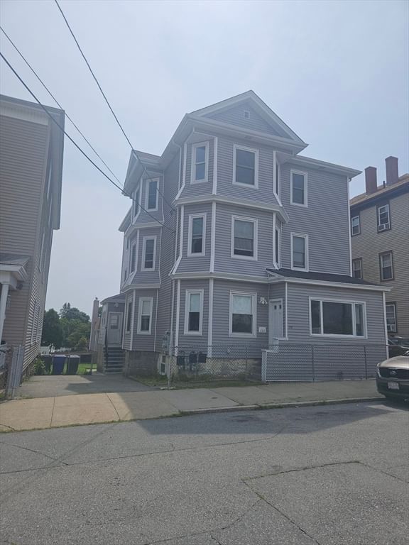 Photo of 72 Huard St, Fall River, MA