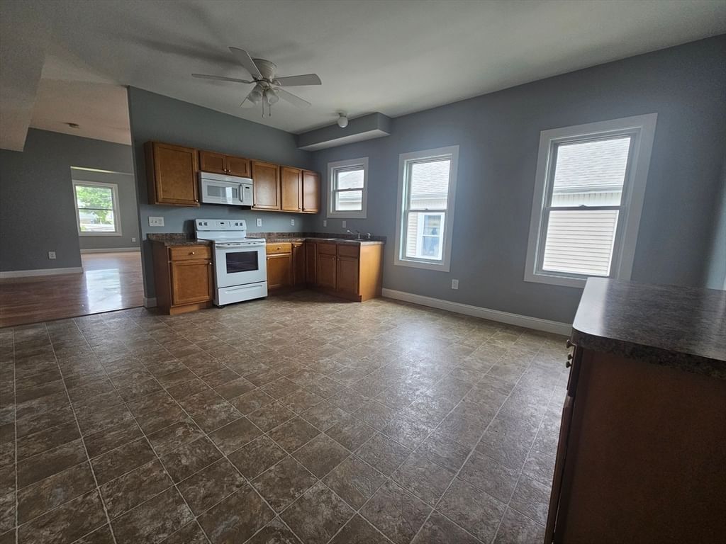72 Huard St, Fall River, MA, 72 Huard St, Fall River, MA Photo #21