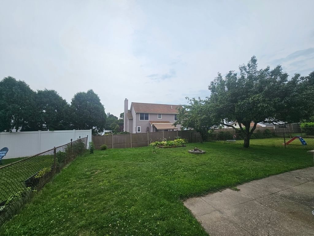 72 Huard St, Fall River, MA, 72 Huard St, Fall River, MA Photo #4