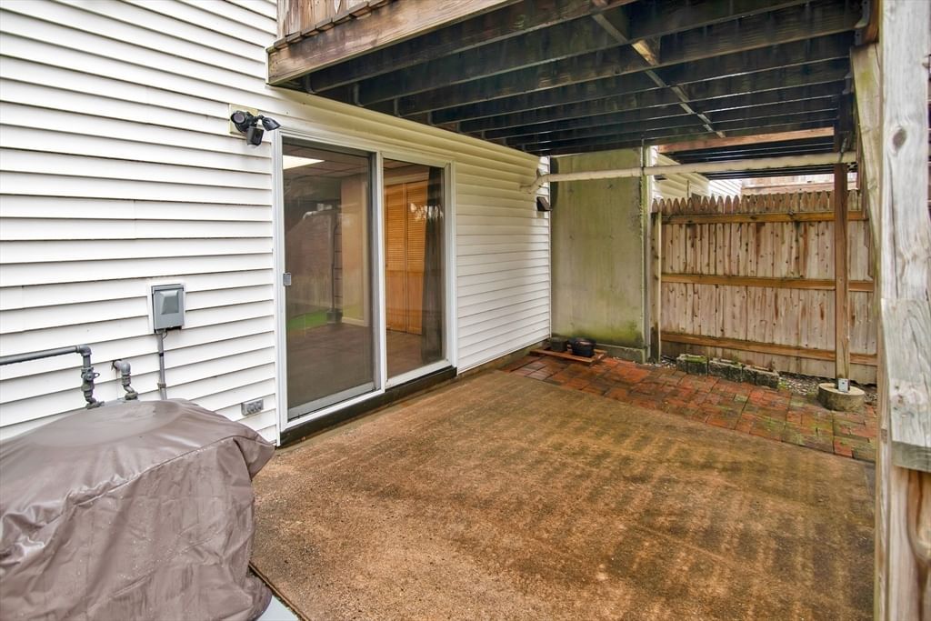 200 Lambert Ter #11, Chicopee, MA, 200 Lambert Ter #11, Chicopee, MA Photo #21