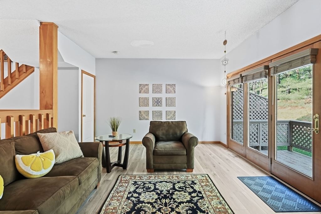 13 Ash Ln #13, Agawam, MA Photo #12